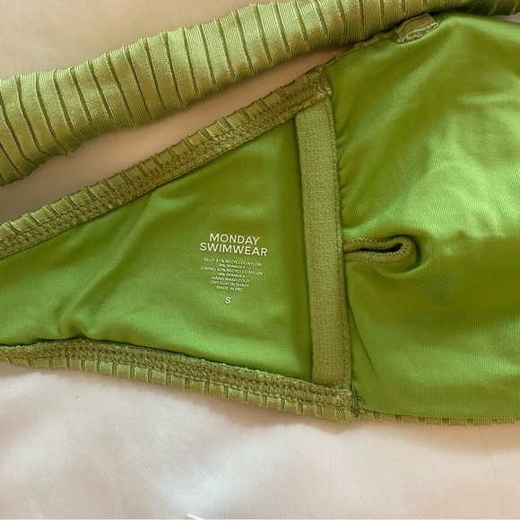 Monday Swimwear NWT Pear Wide Rib Bikini - Picture 2 of 7